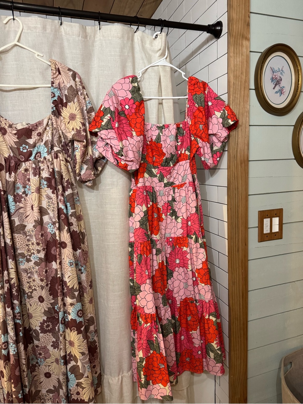 Floral Puff-Sleeve Midi Dress in Pink & Red